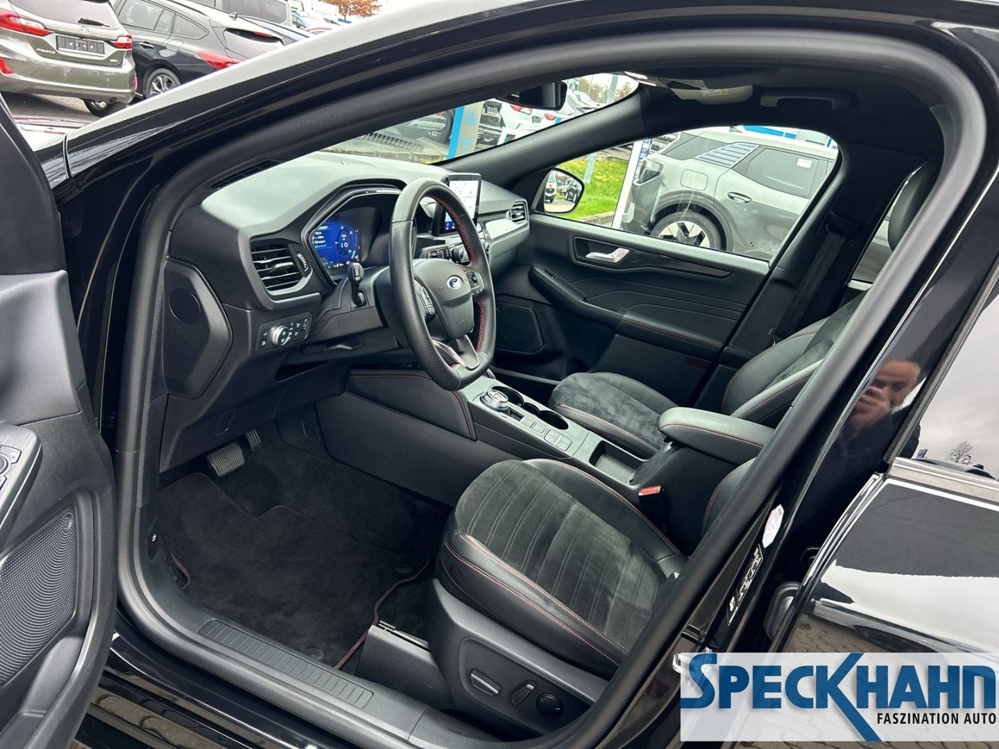 Ford Kuga Plug-In Hybrid ST-Line X Navi digitales Cockpit Soundsystem B&O LED ACC el.Heckklappe - Bild 10 von 20