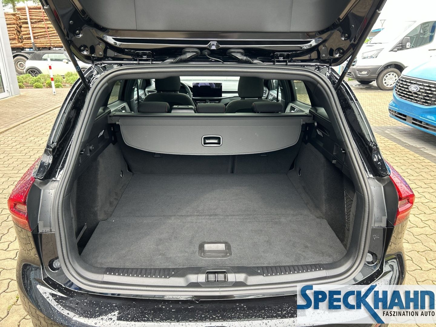 Ford Focus Turnier - Bild 9 von 15