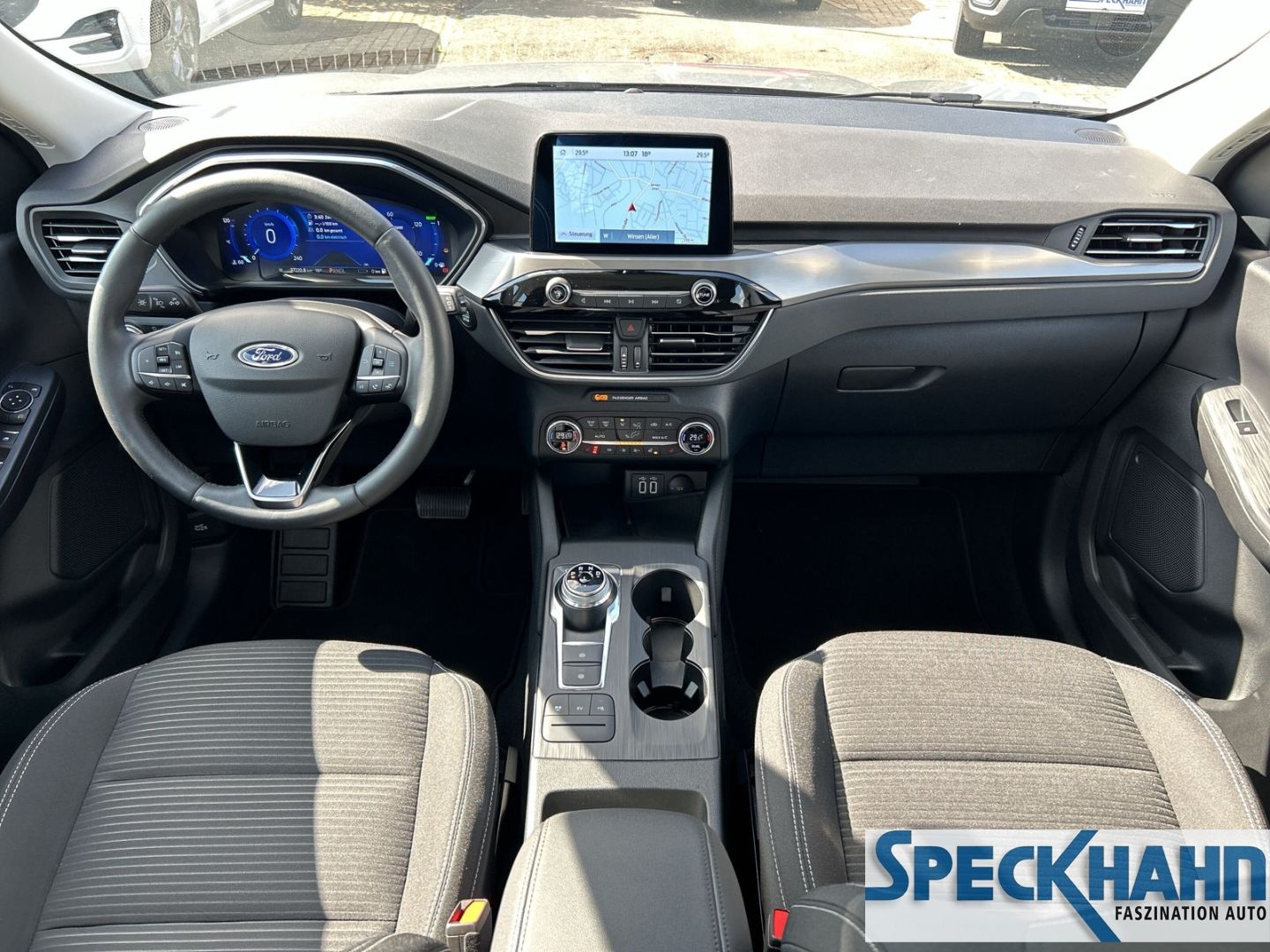 Ford Kuga Titanium AHK KLIMA KAMERA NAVI PHEV GANZJAHRESREIFEN - Bild 14 von 20