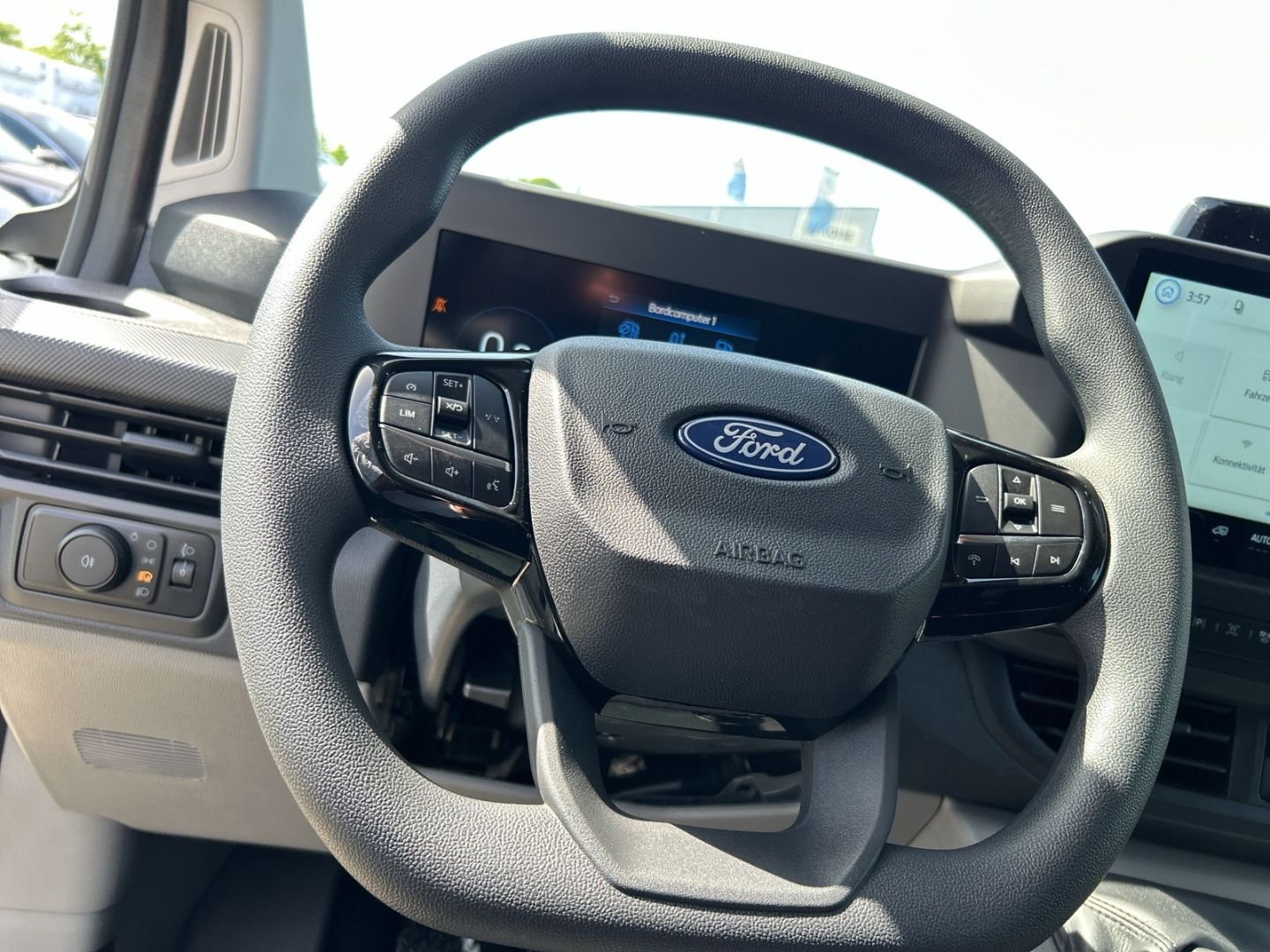 Ford Transit Custom - Bild 15 von 15