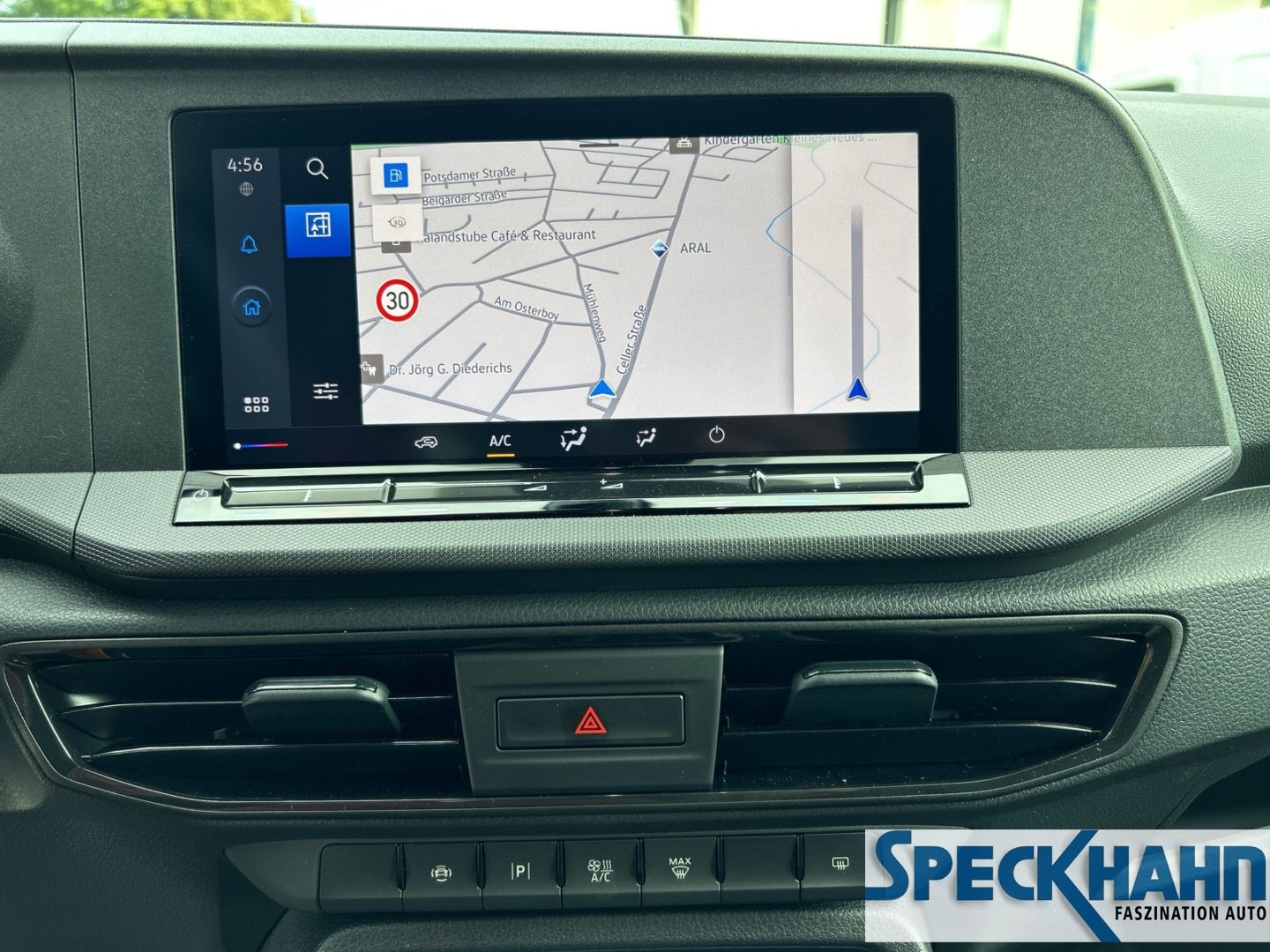 Ford Transit Connect Trend L1 Kasten 2.0 EcoBlue Navi Apple CarPlay - Bild 17 von 20