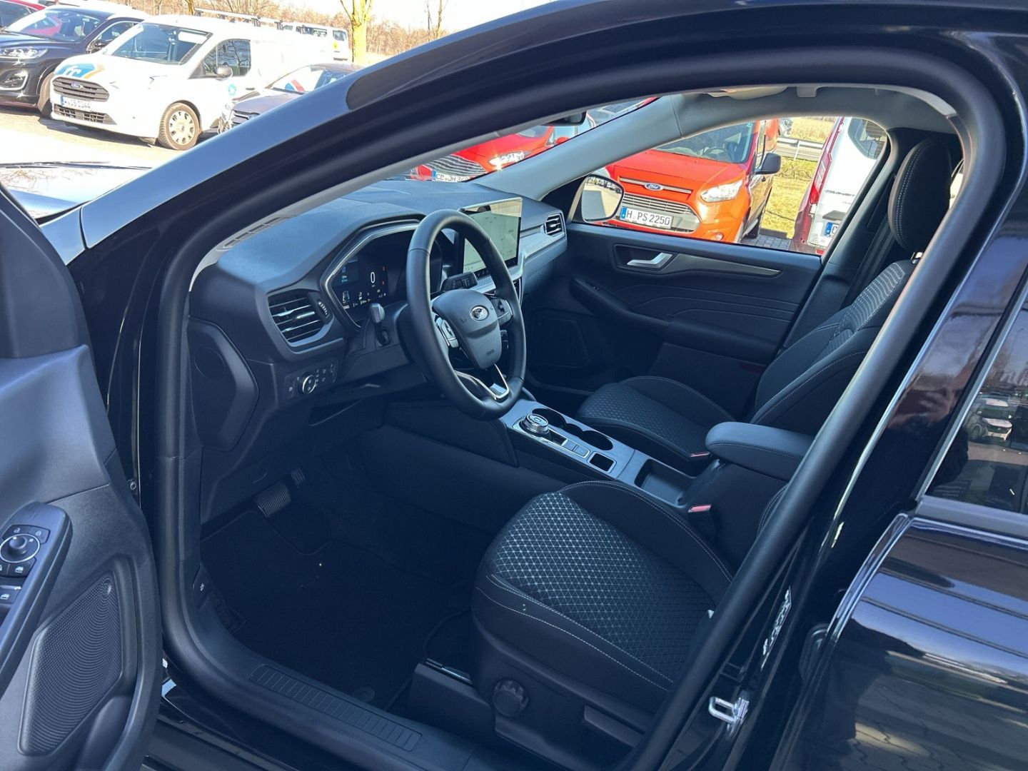 Ford Kuga Plug-In Hybrid Titanium AHK-klappbar Kamera LED - Bild 10 von 20