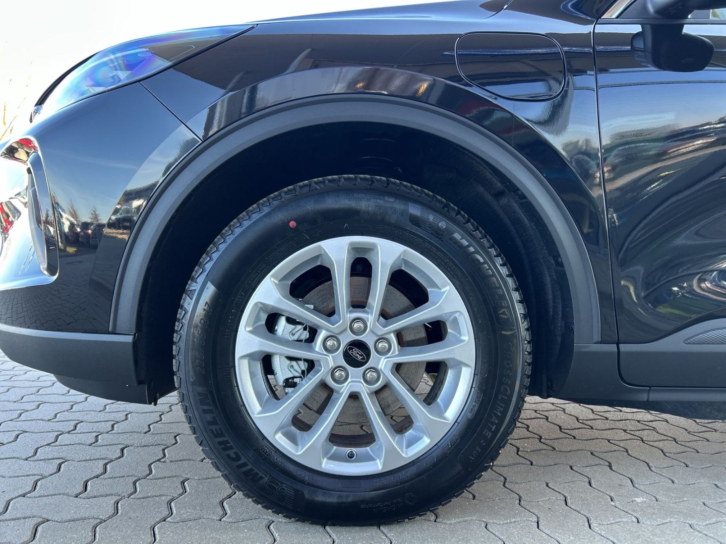 Ford Kuga Plug-In Hybrid Titanium AHK-klappbar Kamera LED - Bild 8 von 20