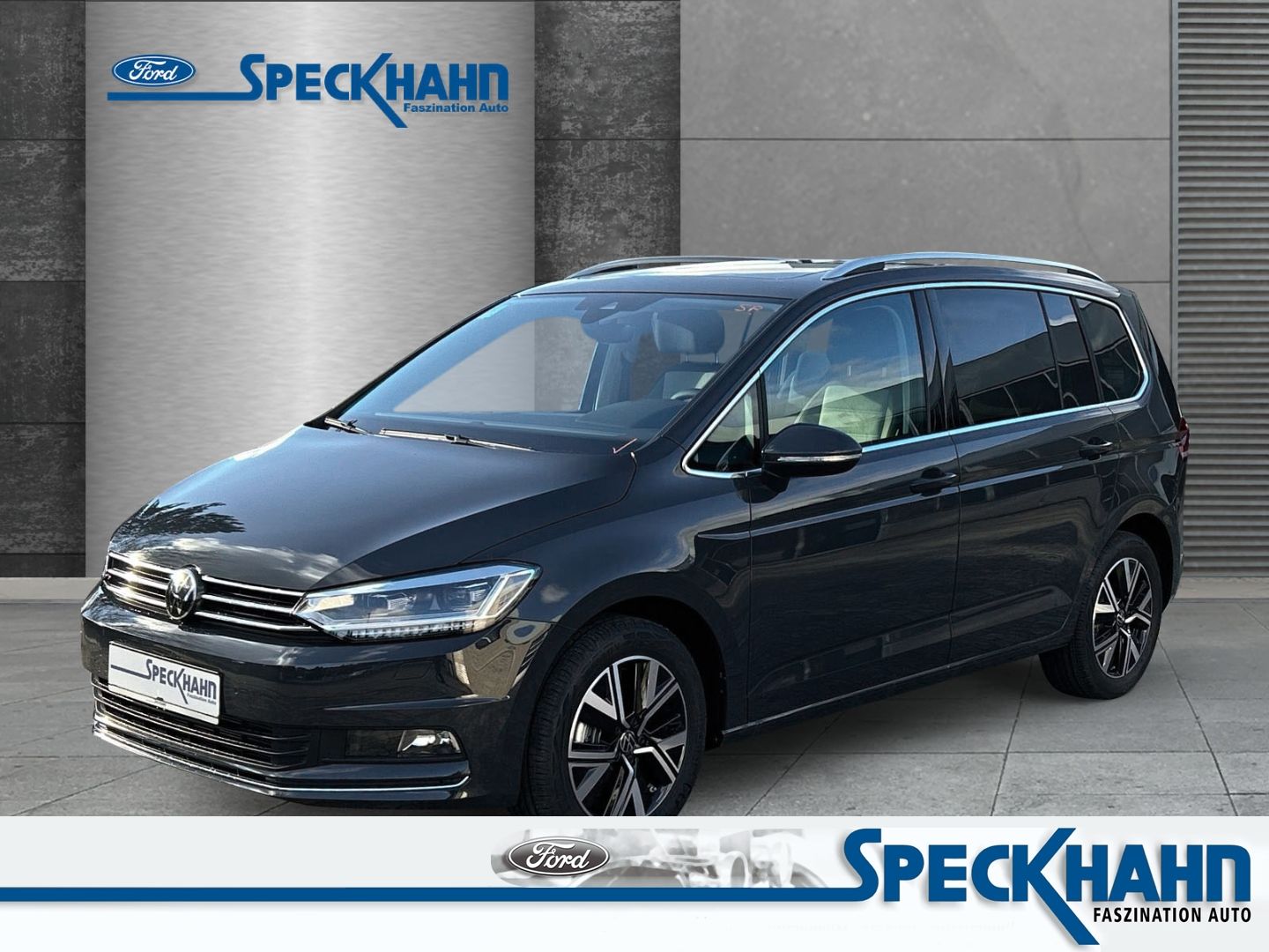 Volkswagen Touran Highline BMT 1.5 TSI Pano Sitzhzg. Top-Paket - Bild 1 von 20