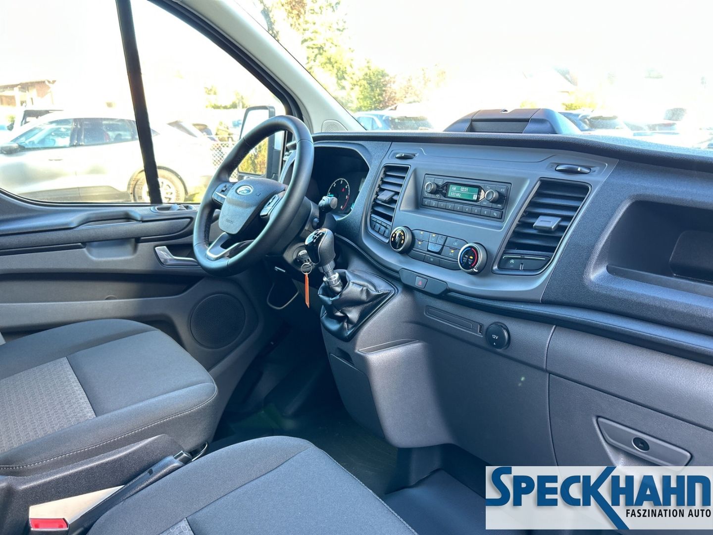 Ford Transit Custom - Bild 12 von 15