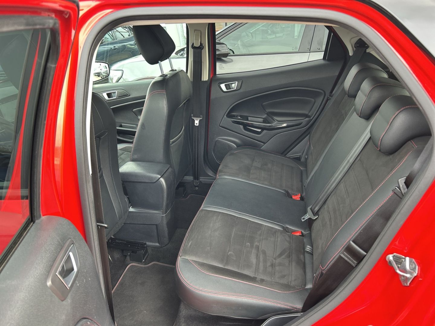 Ford EcoSport - Bild 13 von 15