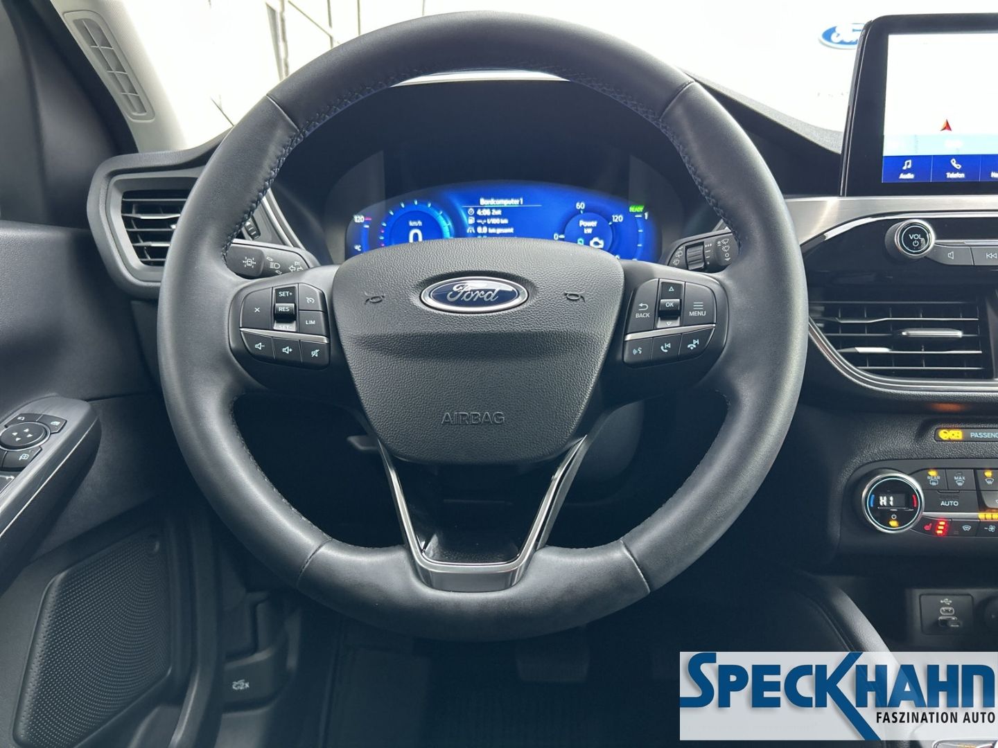 Ford Kuga Plug-In Hybrid Titanium Kamera Navi Apple CarPlay Android Auto - Bild 15 von 20