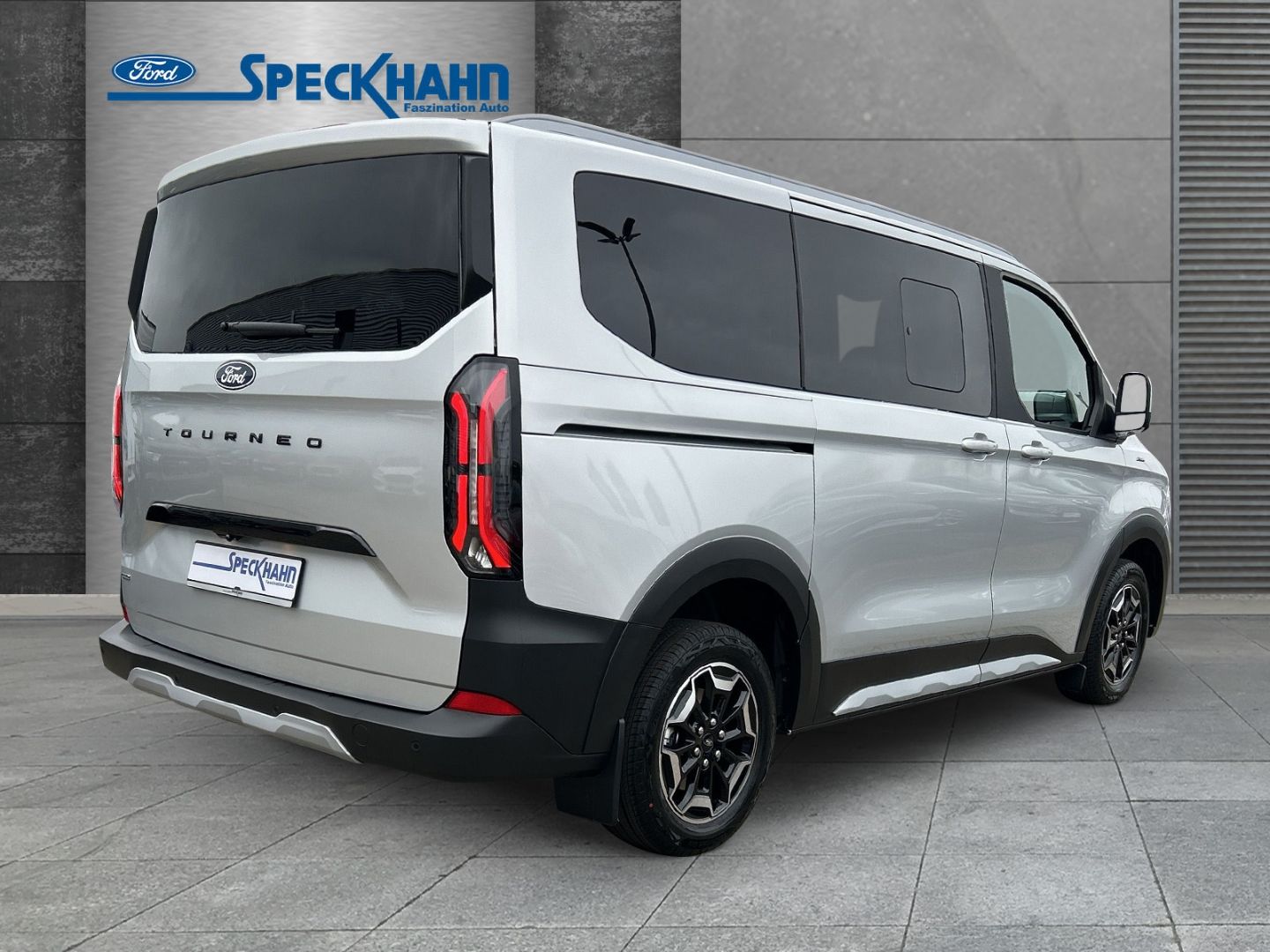 Ford Tourneo Custom Bus - Bild 4 von 15