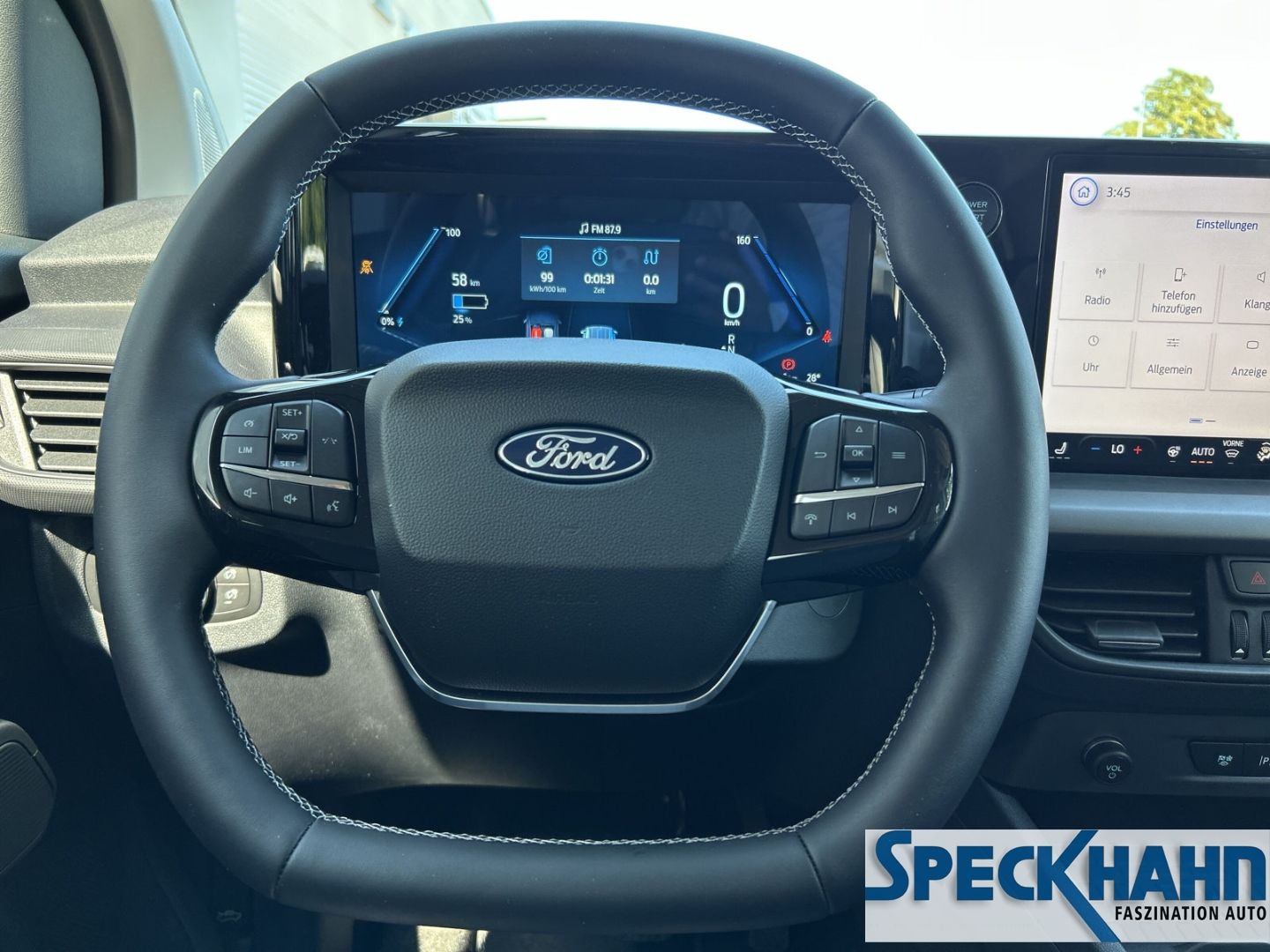 Ford Tourneo Courier - Bild 15 von 15