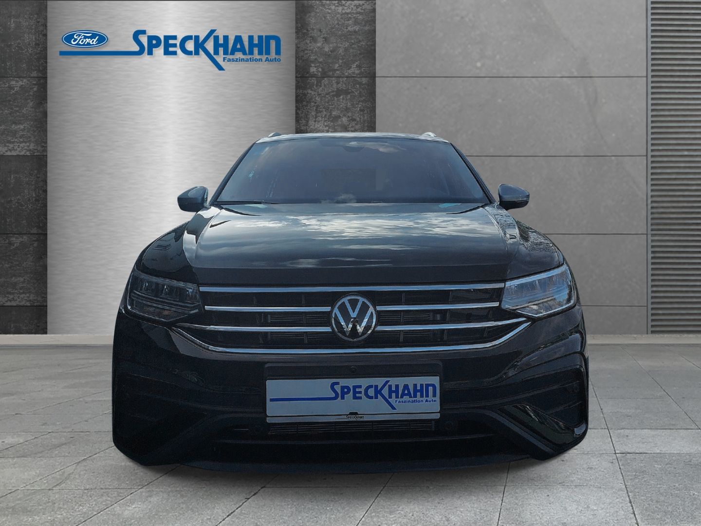 Volkswagen Tiguan Allspace Life 2.0 TDI Kamera 7-Sitzer Panorama AHK ACC - Bild 6 von 20