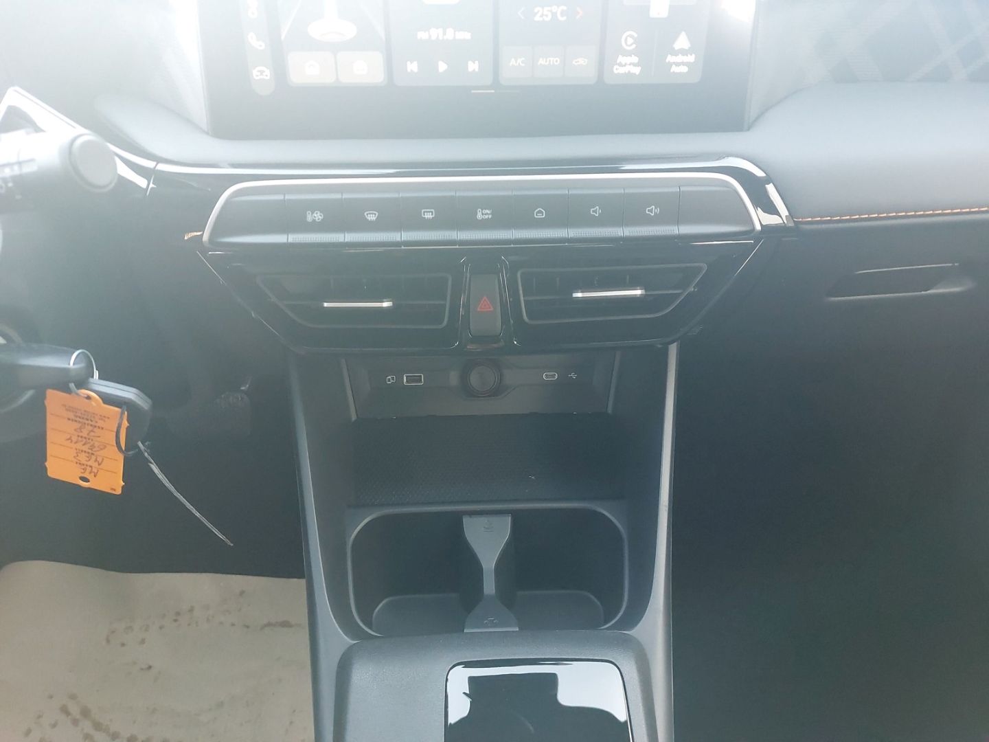 MG MG3 1.5 Hybrid+ Standard Kamera ACC PDC Klima BT - Bild 16 von 20