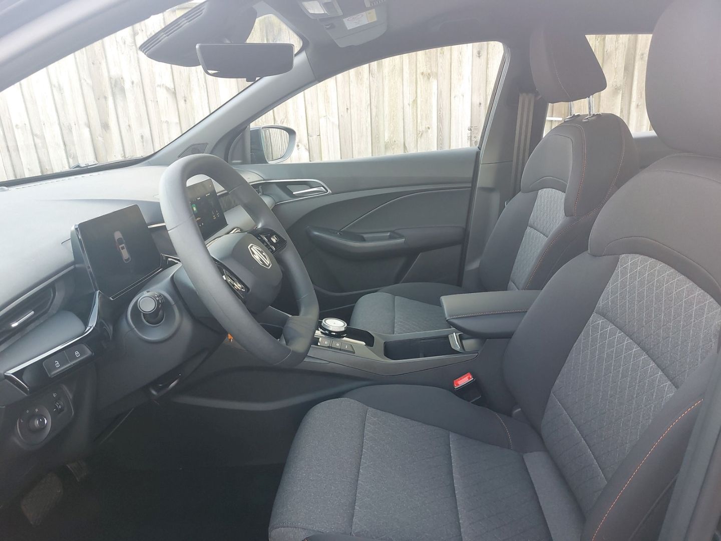 MG MG3 1.5 Hybrid+ Standard Kamera ACC PDC Klima BT - Bild 9 von 20