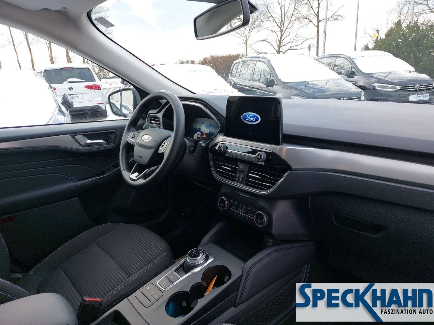 Ford Kuga - Bild 12 von 15
