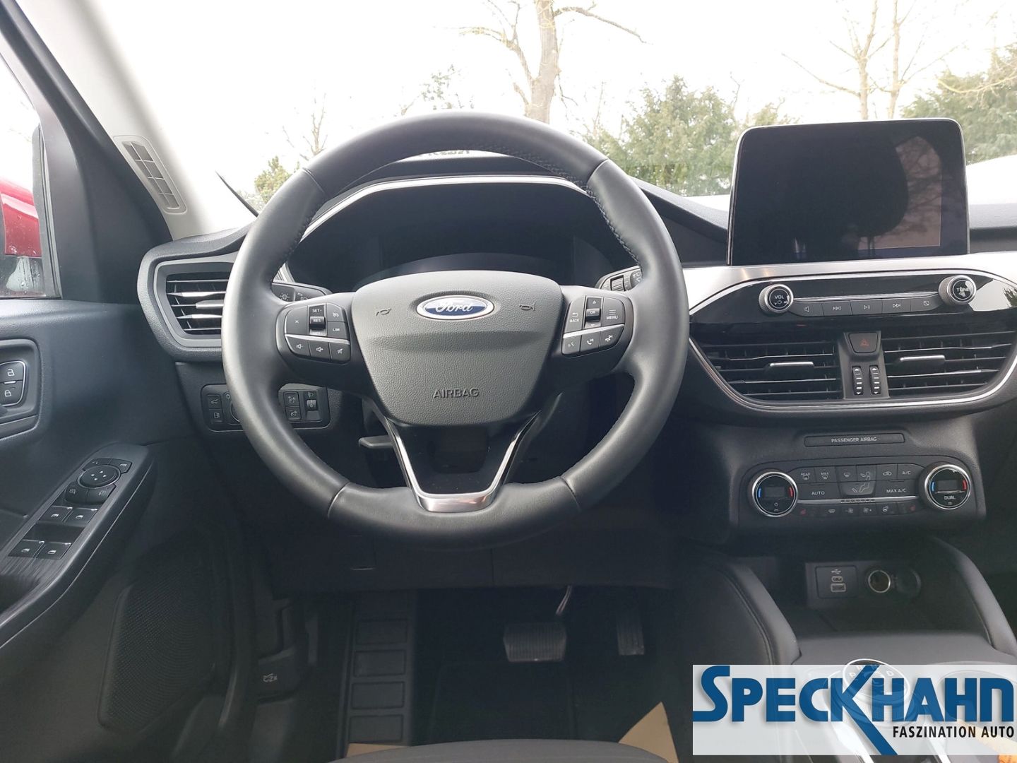 Ford Kuga - Bild 15 von 15