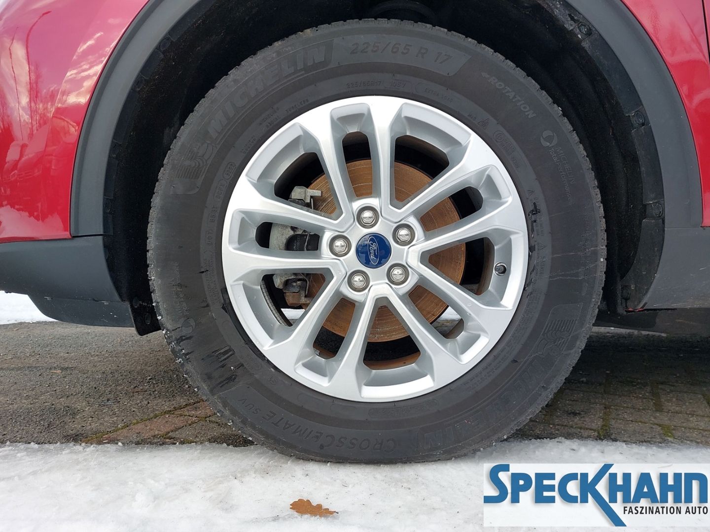 Ford Kuga - Bild 8 von 15