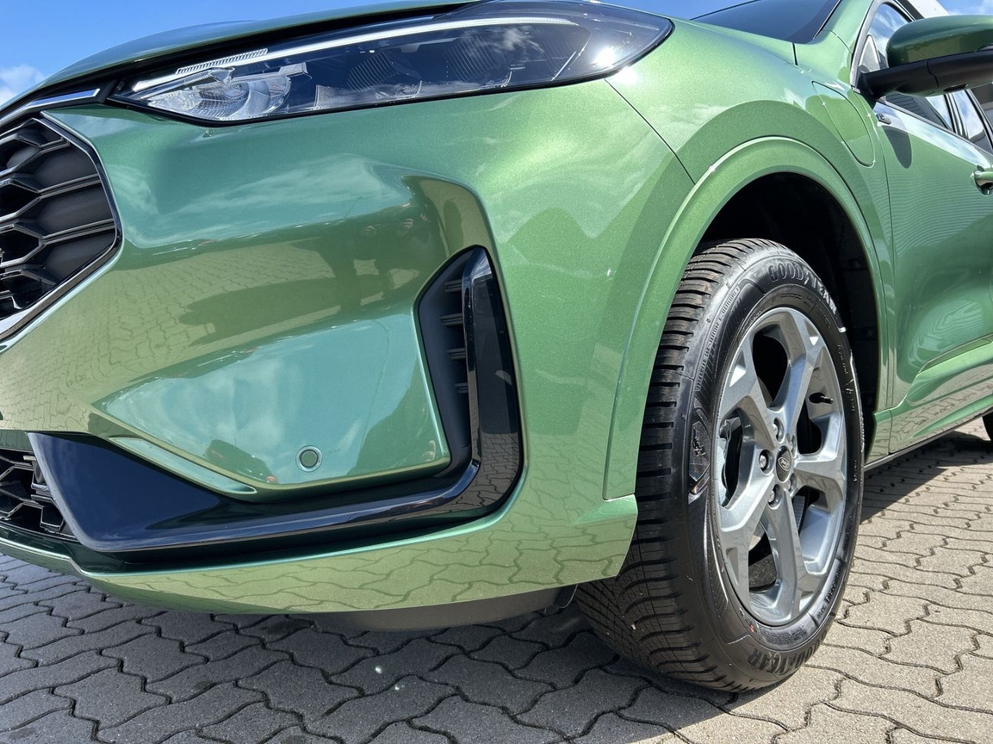 Ford Kuga - Bild 7 von 15