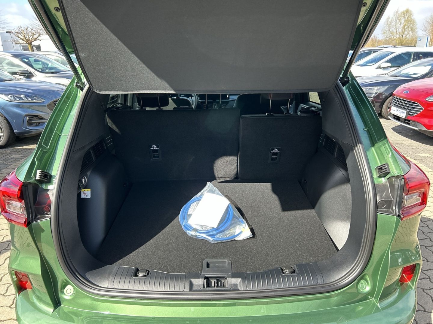 Ford Kuga - Bild 9 von 15