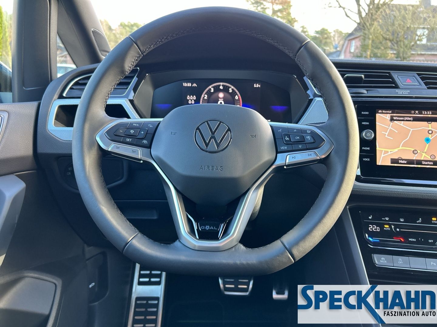 Volkswagen Touran Comfortline Goal 1.5TSI 7sitzer el.Panodach Navi - Bild 15 von 20
