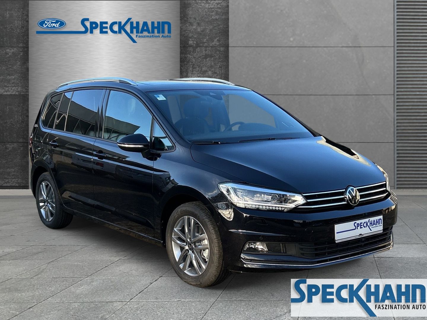 Volkswagen Touran Comfortline Goal 1.5TSI 7sitzer el.Panodach Navi - Bild 5 von 20