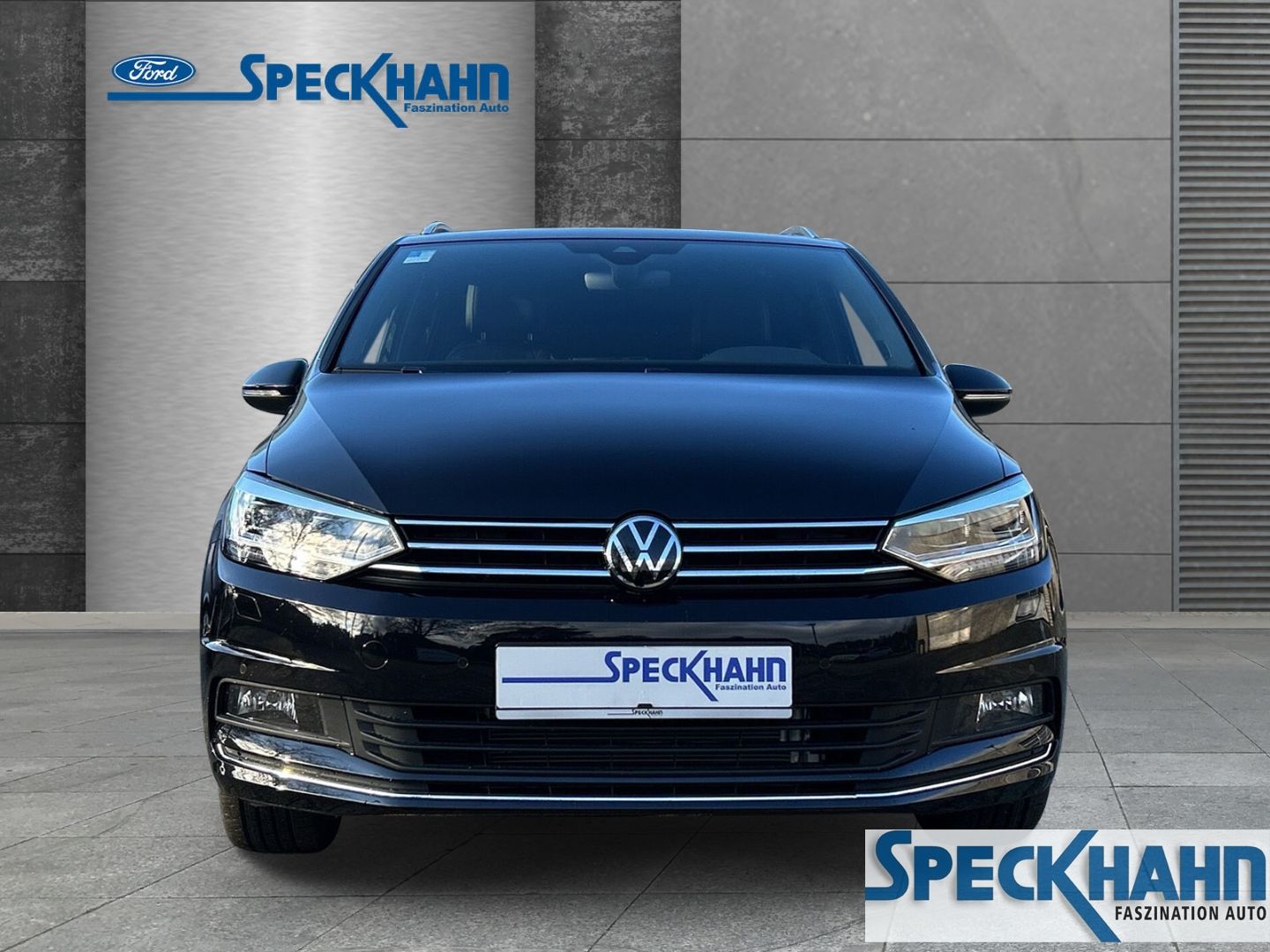 Volkswagen Touran Comfortline Goal 1.5TSI 7sitzer el.Panodach Navi - Bild 6 von 20