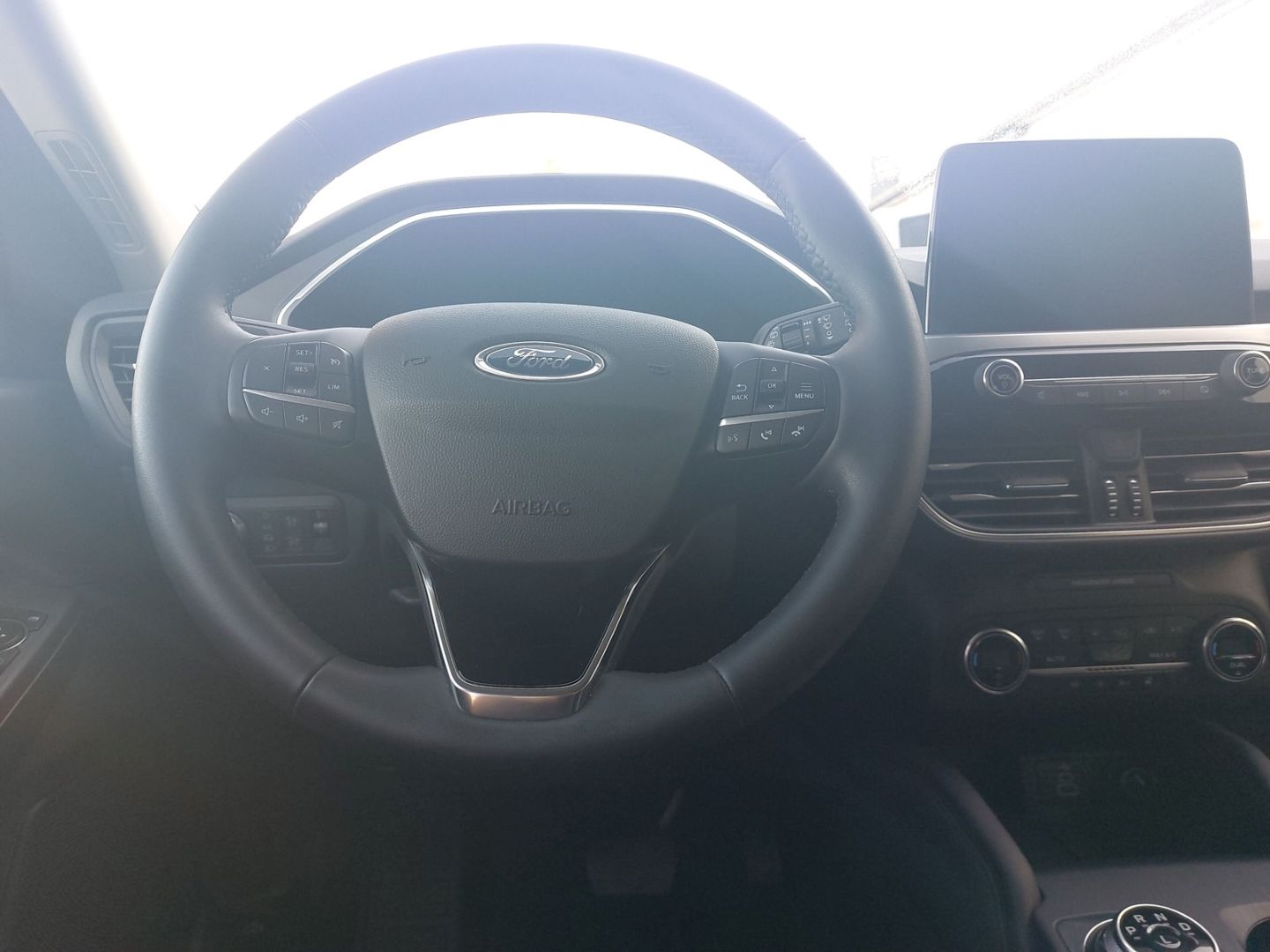 Ford Kuga - Bild 15 von 15