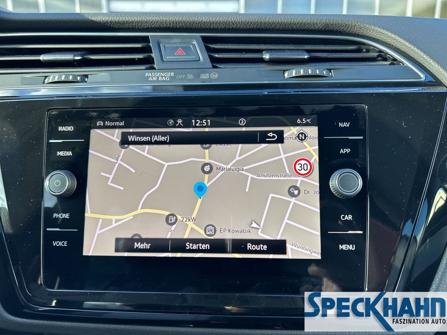 Volkswagen Touran Highline BMT Start-Stopp 1.5 TSI Panorama Navi - Bild 17 von 20