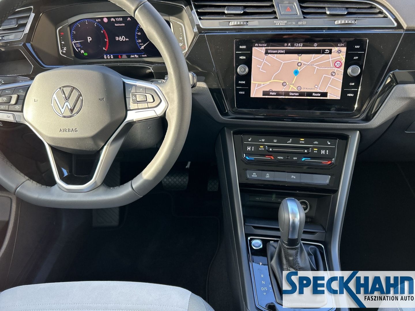 Volkswagen Touran Highline BMT Start-Stopp 1.5 TSI Panorama Navi - Bild 18 von 20