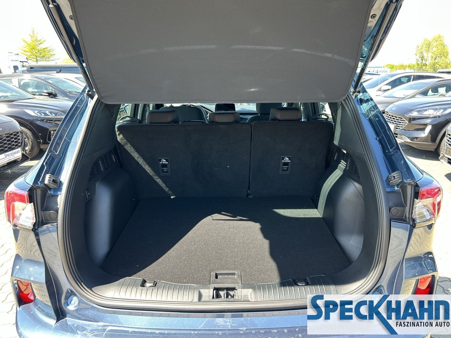 Ford Kuga - Bild 9 von 15