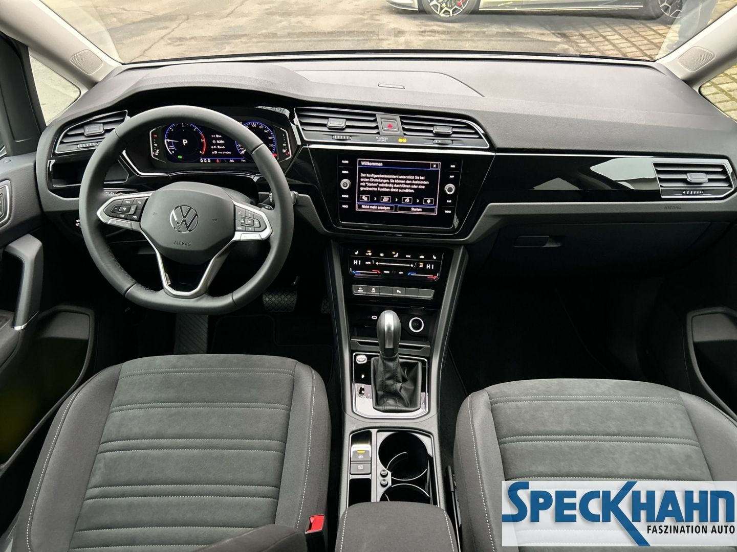 Volkswagen Touran Move Start-Stopp 2.0 TDI BMT Kamera SHZ - Bild 14 von 20