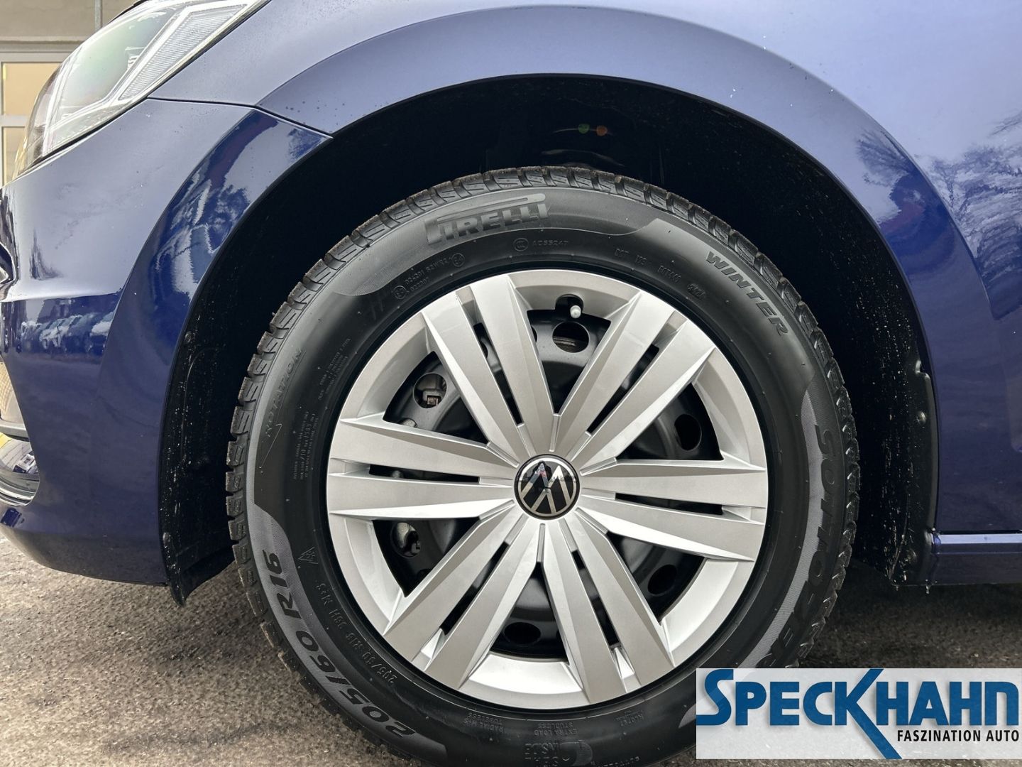 Volkswagen Touran Move Start-Stopp 2.0 TDI BMT Kamera SHZ - Bild 8 von 20