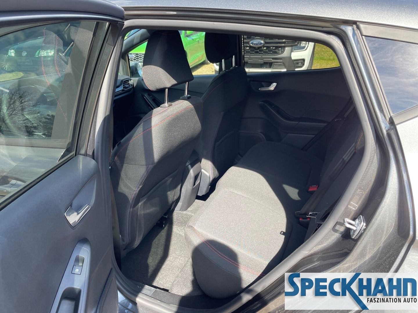 Ford Fiesta - Bild 13 von 15