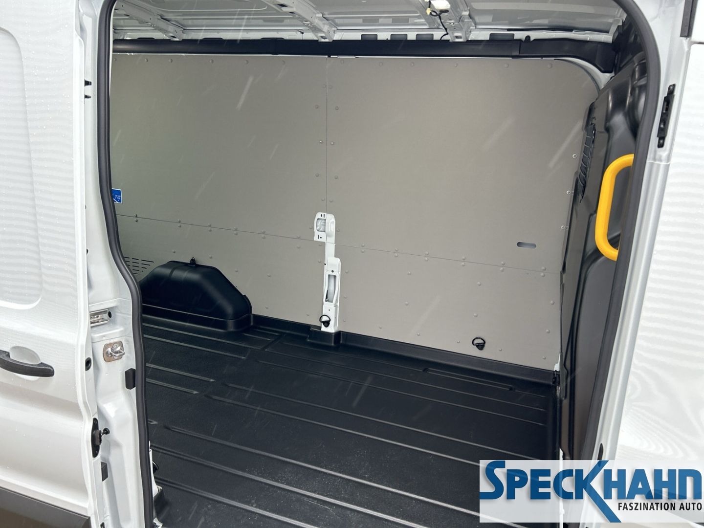 Ford Transit Kasten 350L3H2 - Bild 13 von 15