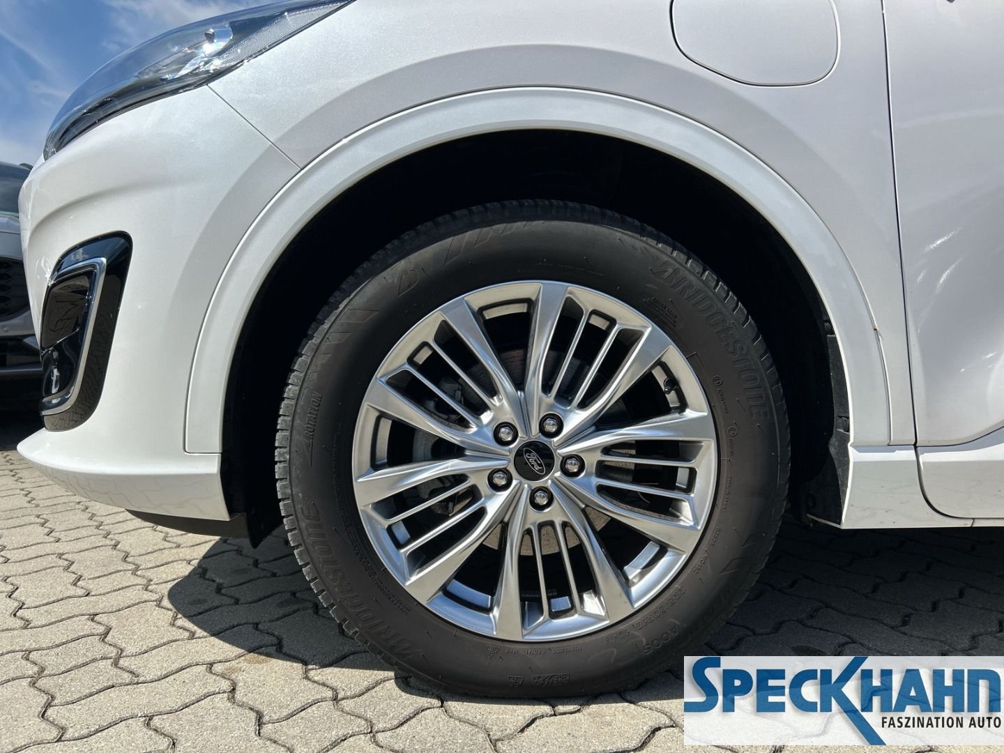 Ford Kuga Plug-In Hybrid Vignale 2.5 Duratec -PHEV EU6d , RFK. LED - Bild 8 von 20