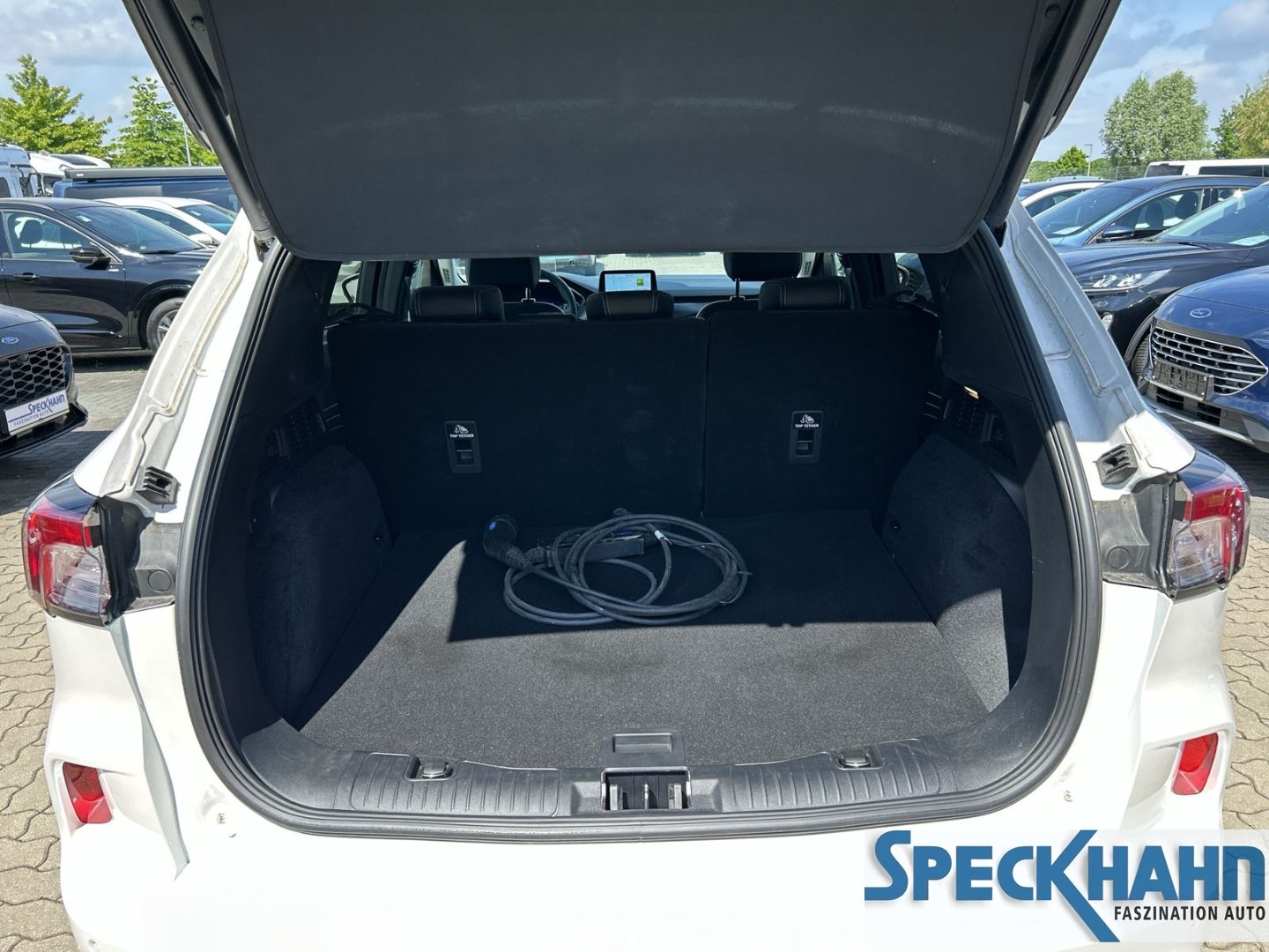 Ford Kuga Plug-In Hybrid Vignale 2.5 Duratec -PHEV EU6d , RFK. LED - Bild 9 von 20