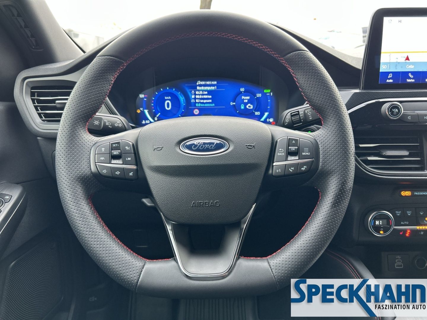 Ford Kuga - Bild 15 von 15