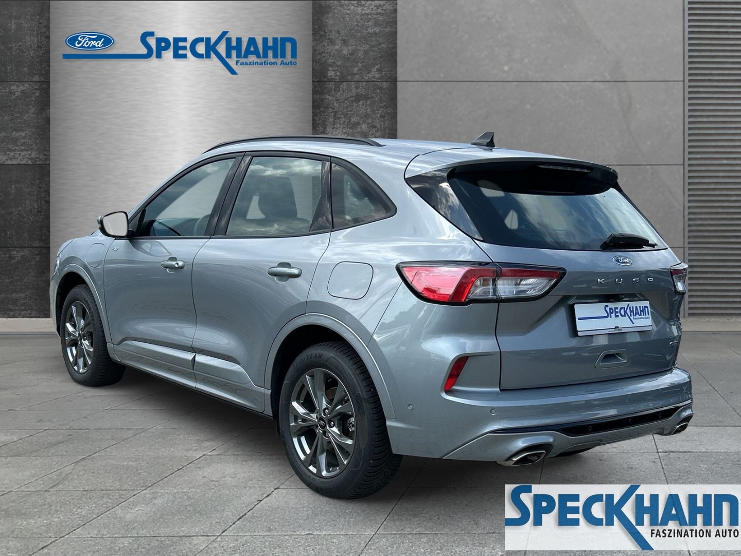 Ford Kuga - Bild 2 von 15