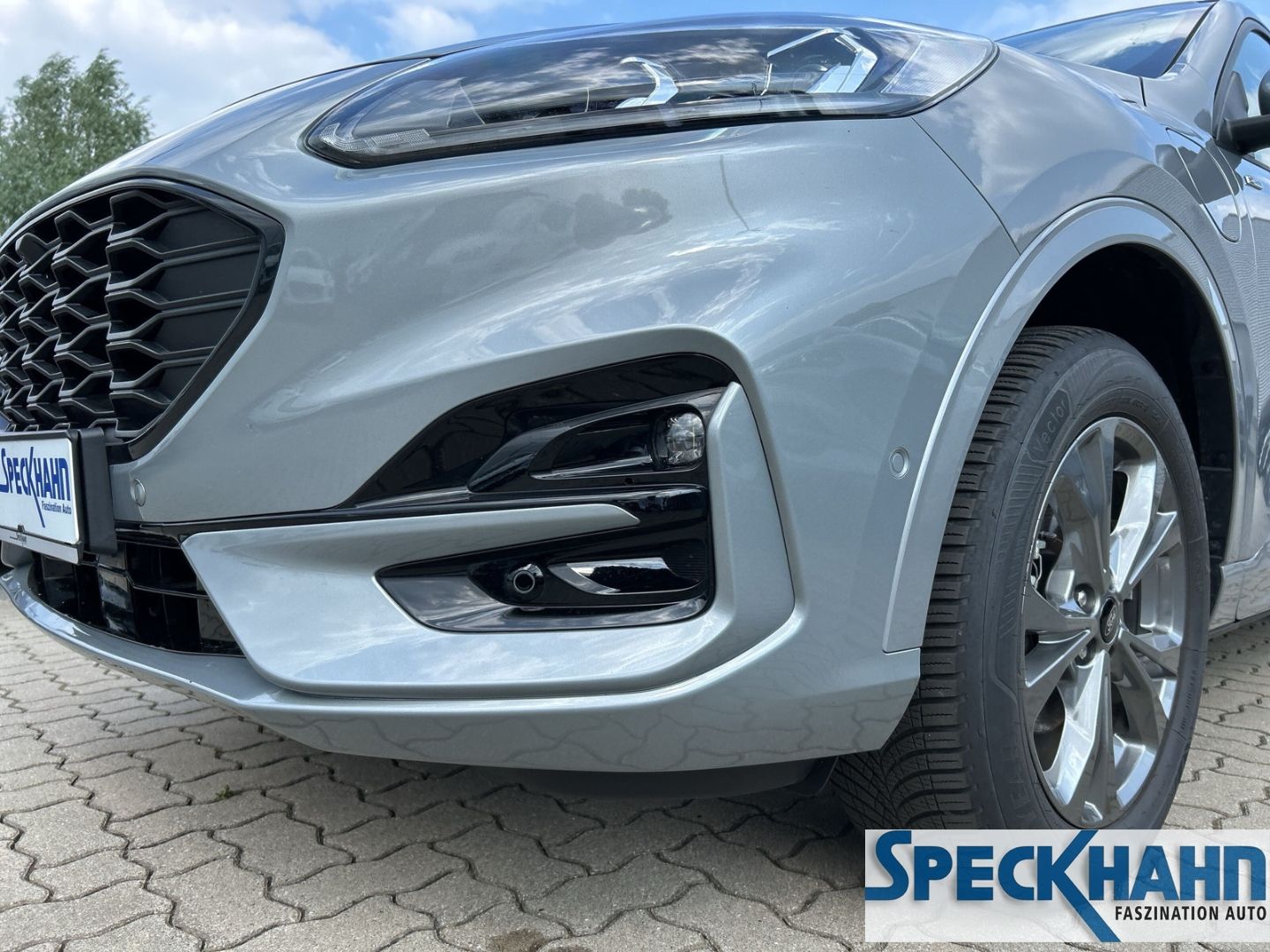 Ford Kuga - Bild 7 von 15