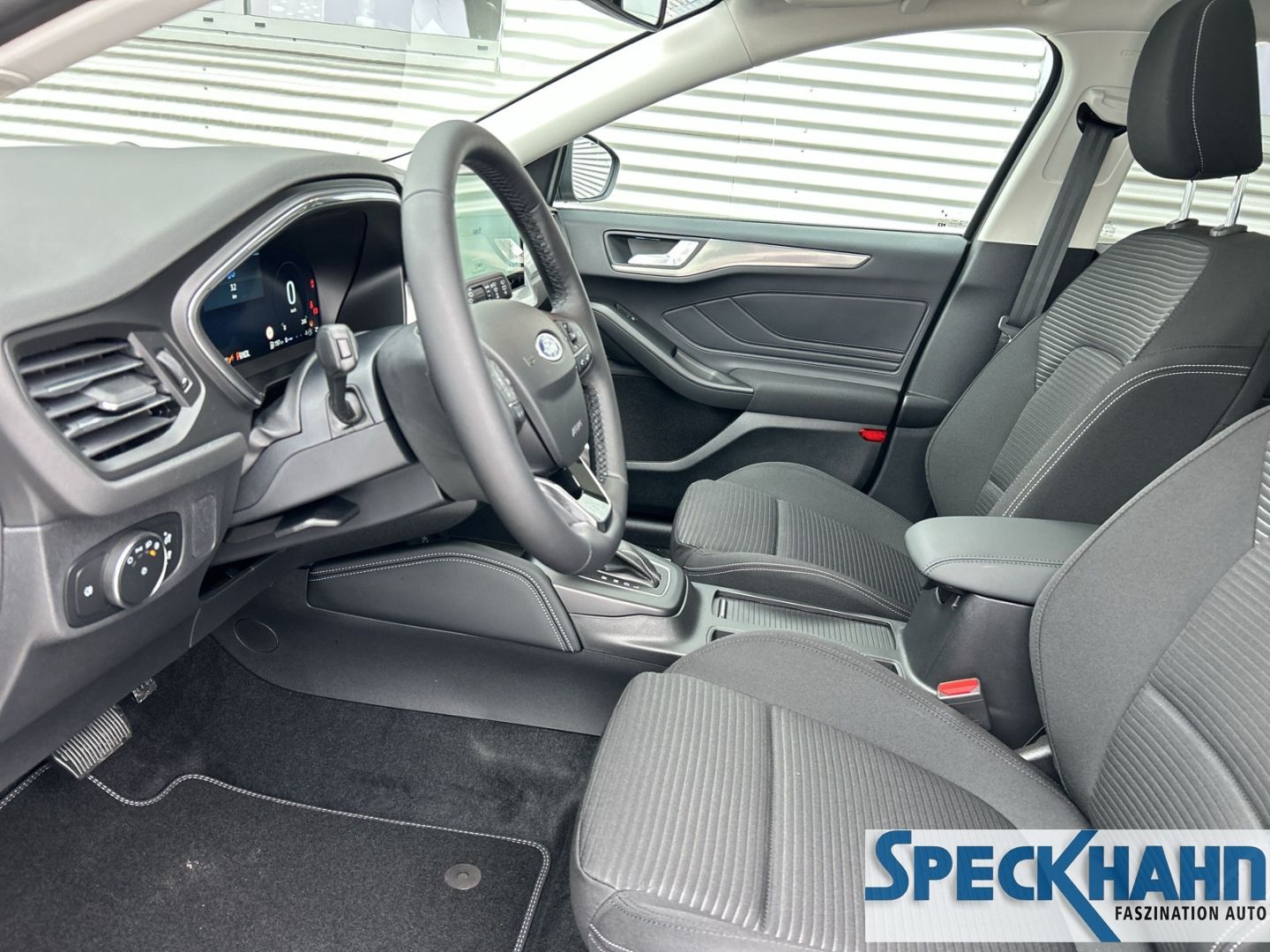 Ford Focus Titanium X Kamera el.Panodach Navi adapt.Matrix-LED blendfreies Fernl. - Bild 11 von 20