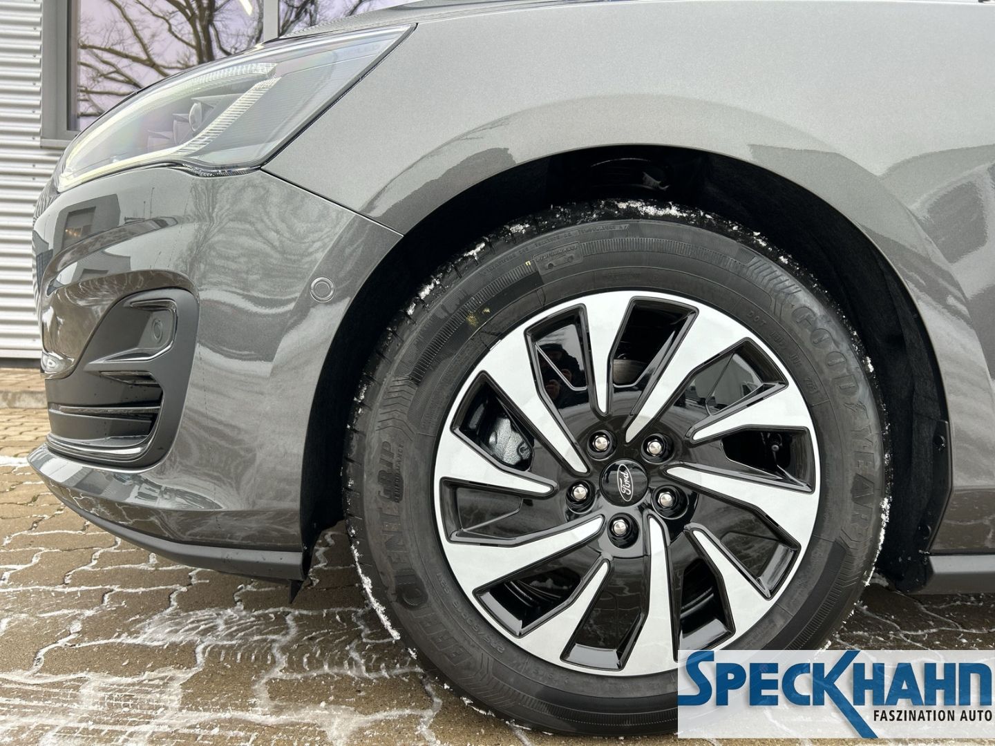 Ford Focus Titanium X Kamera el.Panodach Navi adapt.Matrix-LED blendfreies Fernl. - Bild 8 von 20