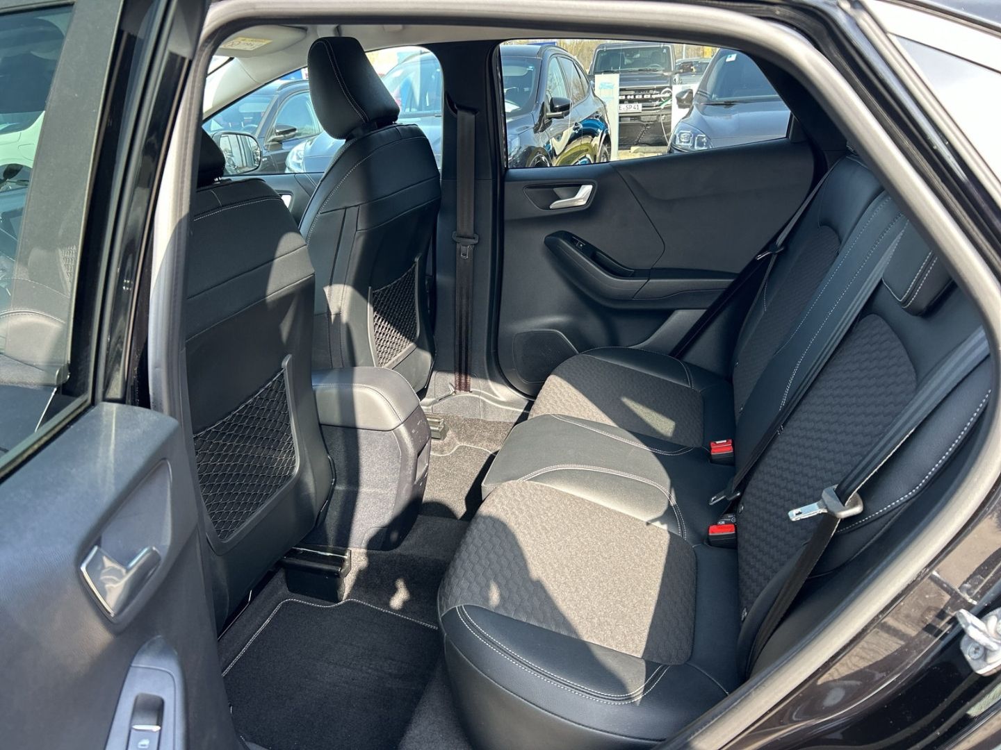 Ford Puma Titanium X Navi Soundsystem B & O LED Klimaautom. Ambientebeleuchtung - Bild 13 von 20