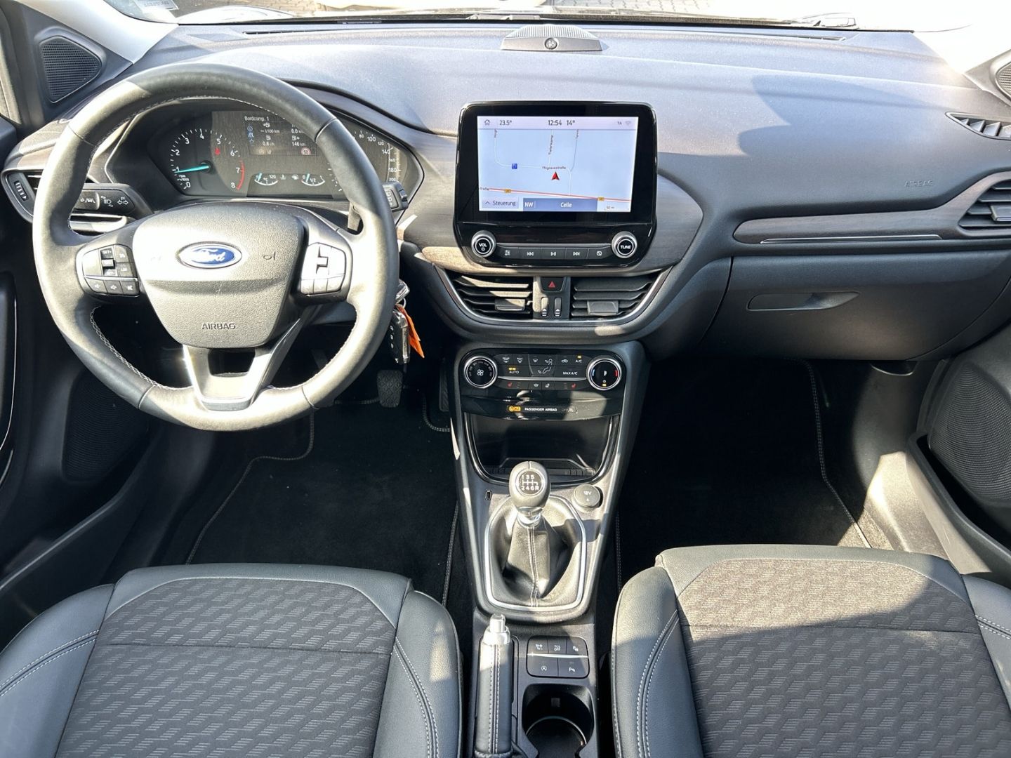 Ford Puma Titanium X Navi Soundsystem B & O LED Klimaautom. Ambientebeleuchtung - Bild 14 von 20