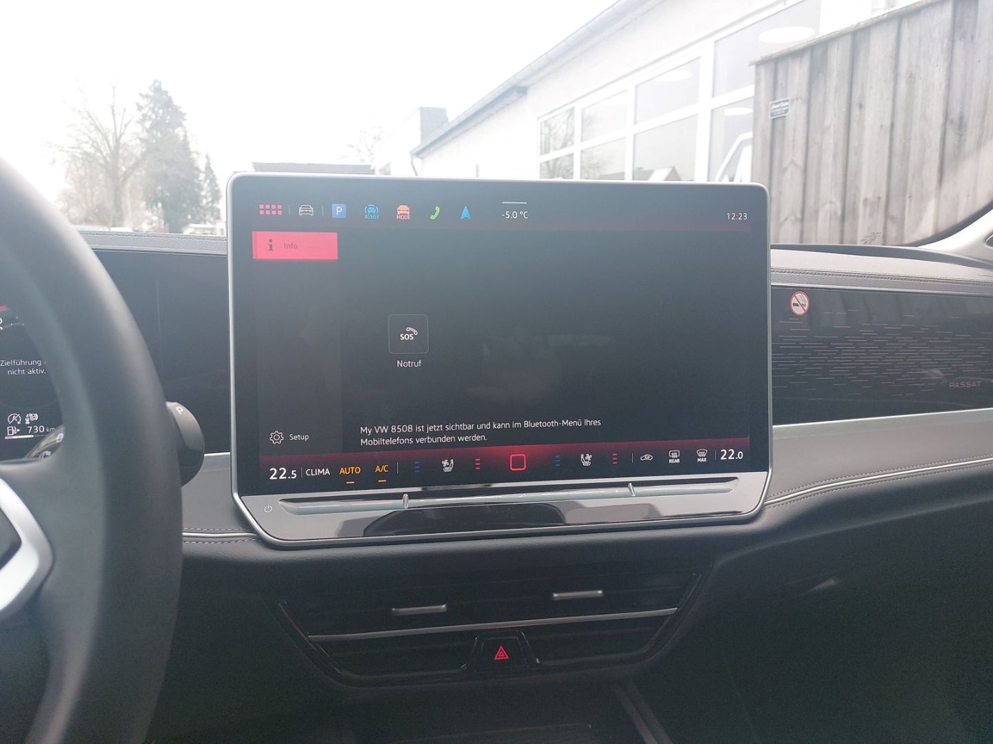Volkswagen Passat Variant 2.0 TDI Elegance Head-Up-Display Standhzg. AHK-klappbar el.Panodach - Bild 17 von 20