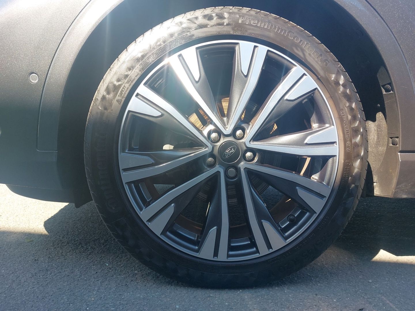 Ford Kuga - Bild 8 von 15
