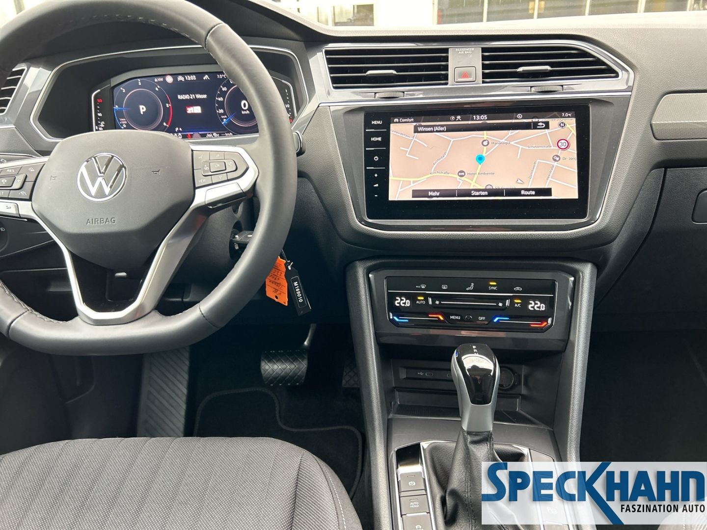 Volkswagen Tiguan Allspace Life 2.0 TDI Kamera 7- Sitzer Pano Isofix ACC AD AHK-klappbar El. Panodach - Bild 18 von 20