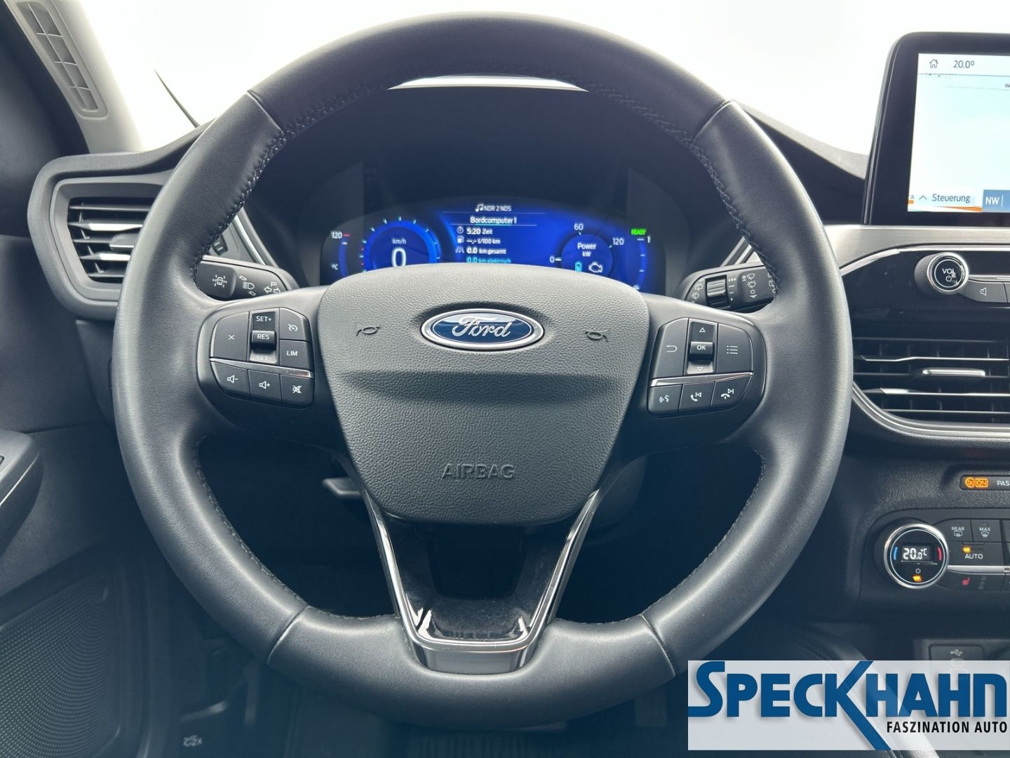 Ford Kuga Plug-In Hybrid Titanium Sitzhzg. Kamera Navi - Bild 15 von 20