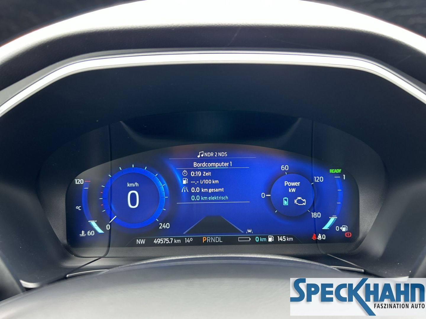 Ford Kuga Plug-In Hybrid Titanium Sitzhzg. Kamera Navi - Bild 16 von 20