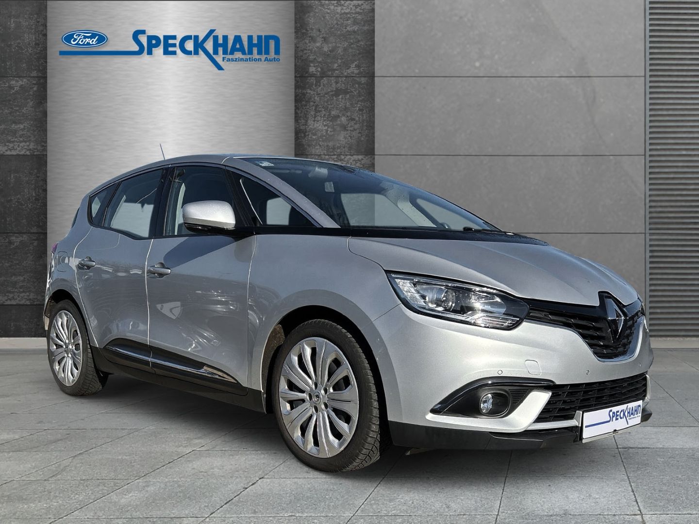 Renault Scenic IV - Bild 5 von 15