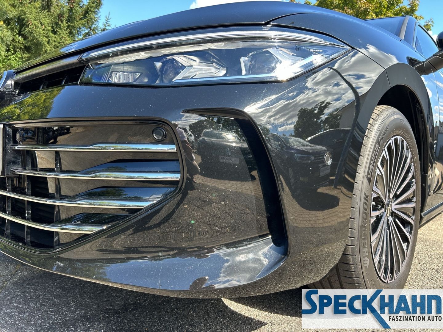 Volkswagen Passat Variant 2.0 TDI 110 kW Elegance Head-Up-Display StandHZG AHK-klappbar El. Panodach - Bild 7 von 20