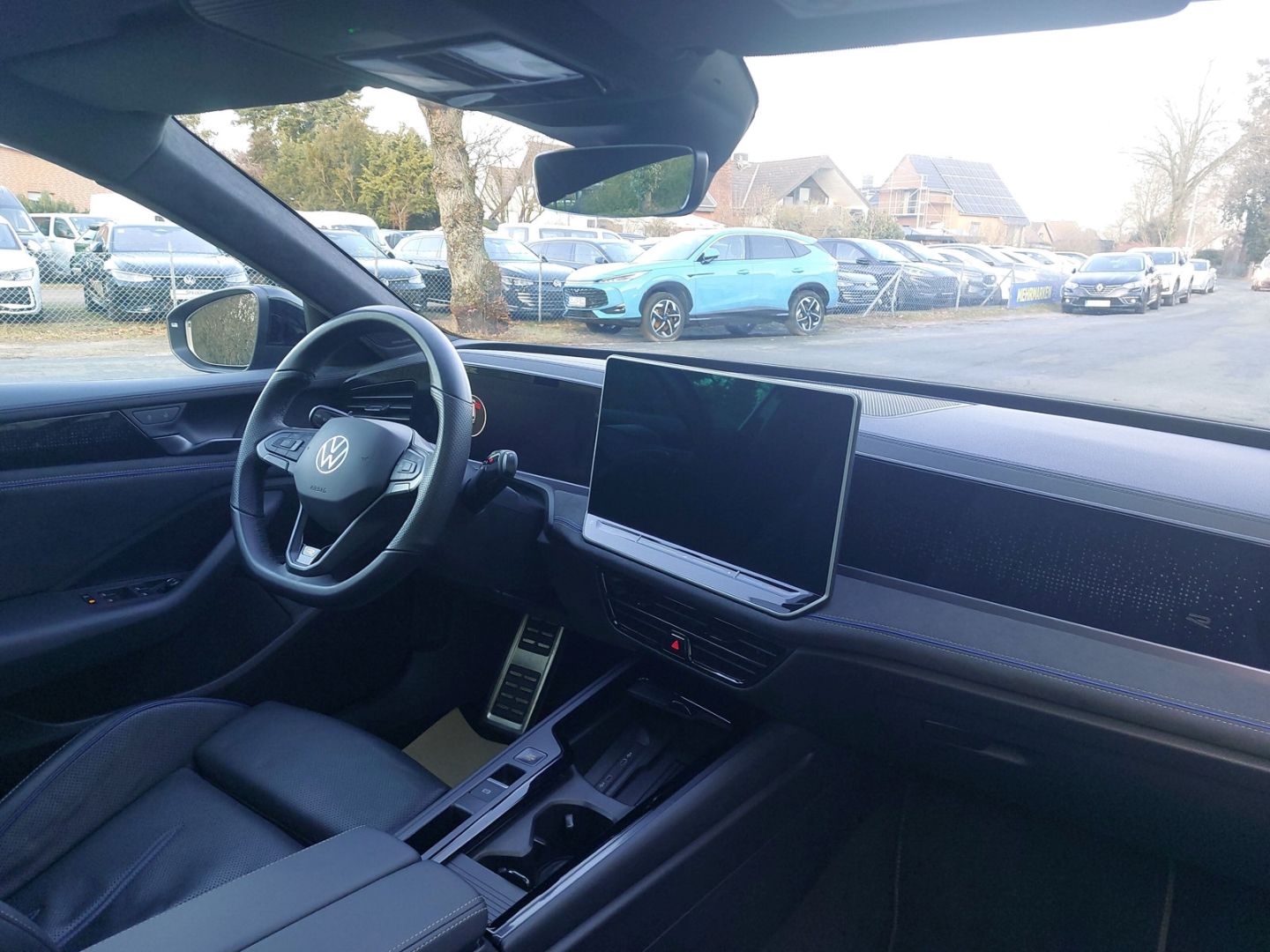 Volkswagen Passat Variant 2.0TDI 4Motion R-Line Signature-Pak. Standhzg. AHK schwenkbar - Bild 12 von 20