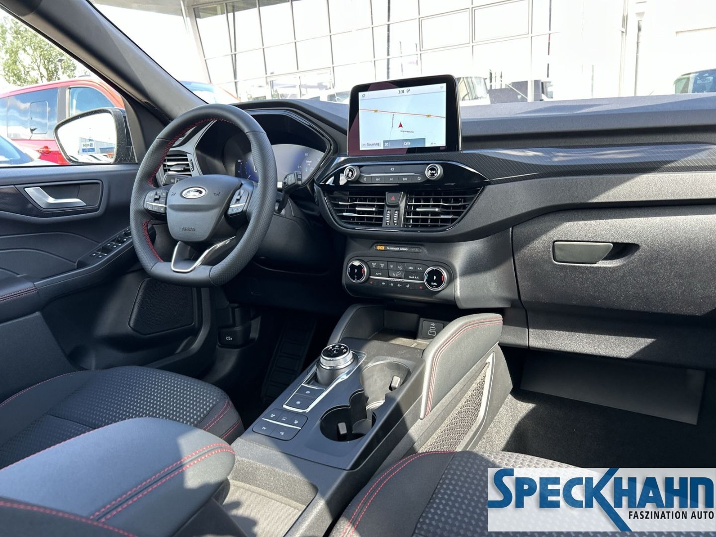 Ford Kuga - Bild 12 von 15